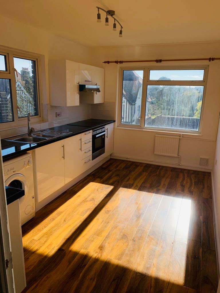 WhatsApp-Image-2023-04-13-at-19.06.03