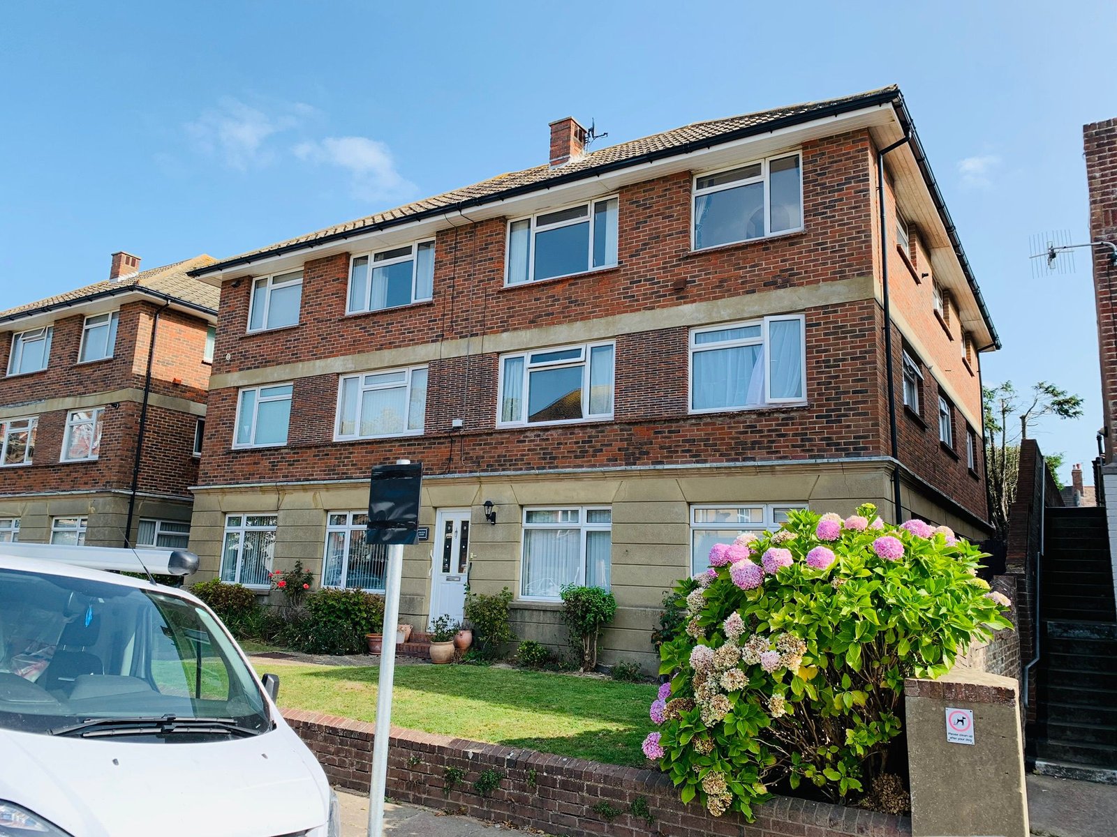 WhatsApp-Image-2023-04-13-at-19.06.41